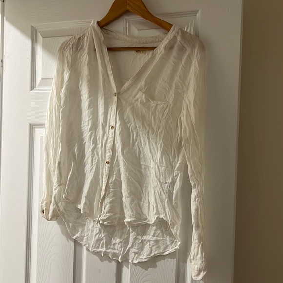 Hollister size S crinkled cover up - Picture 1 of 2
